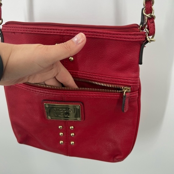 Nicole NICOLE MILLER 'Randy' Crossbody Handbag Purse - Red - Picture 4 of 7